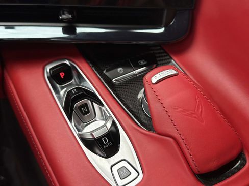 Used 2023 Chevrolet Corvette Stingray Premium Conv w/ Z51 Performance Package RWD image 21