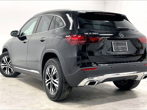 New 2026 Mercedes-Benz GLA 250 image 12