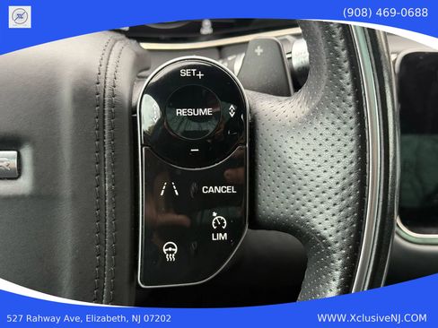 Used 2020 Land Rover Range Rover Evoque R-Dynamic HSE image 13