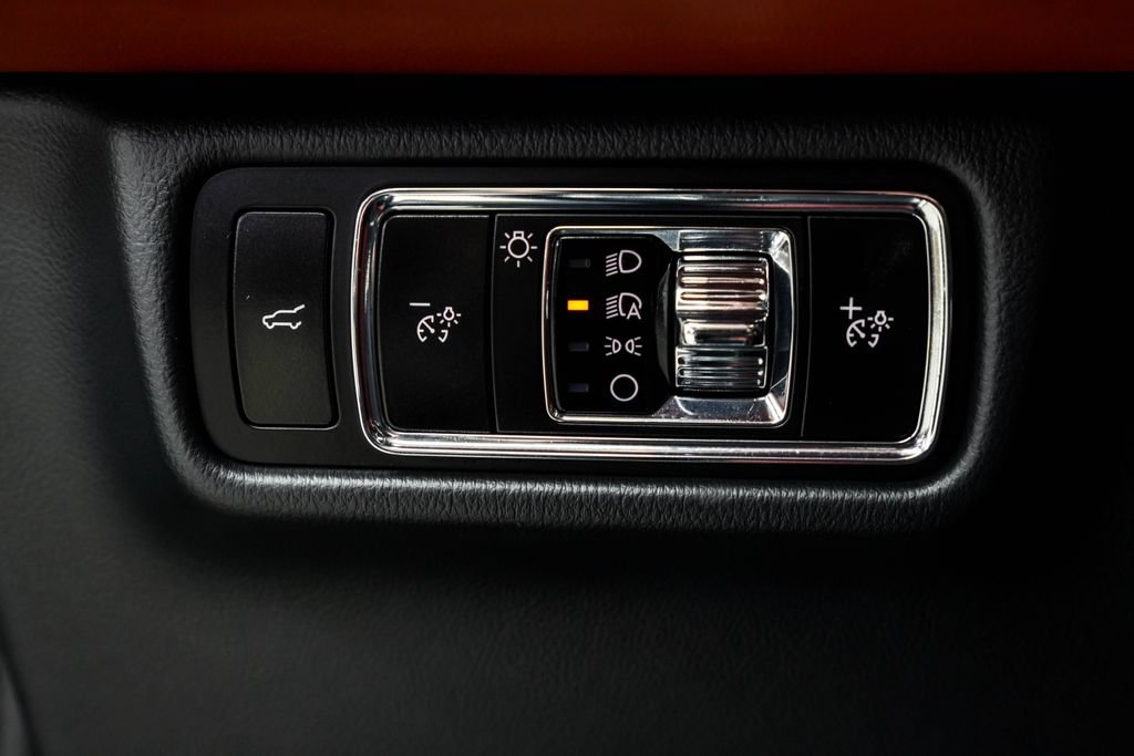 Used 2025 Lincoln Aviator Reserve w/ Illumination Package AWD/4WD image 45