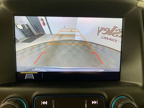 Used 2020 GMC Terrain SLT w/ LPO, Floor Liner Package FWD image 17