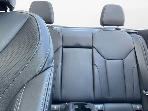 Used 2022 BMW 430i w/ M Sport Package image 12