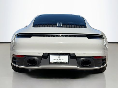Used 2024 Porsche 911 Carrera 4 image 4