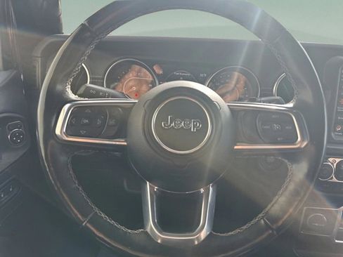 Certified 2022 Jeep Wrangler Unlimited Sahara w/ Cold Weather Group image 27