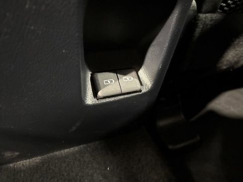 Used 2024 Toyota 4Runner TRD Off-Road Premium image 43