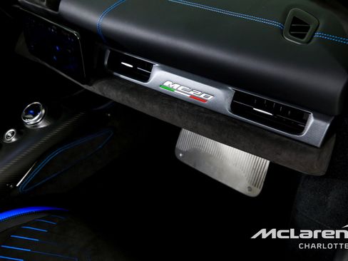 Used 2023 Maserati MC20 Spyder image 22