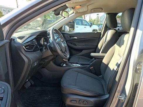 Used 2023 Buick Encore GX Preferred w/ Cold Weather Comfort Package AWD/4WD image 13