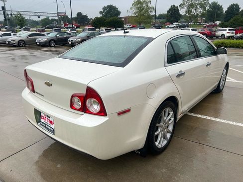 Used 2010 Chevrolet Malibu LTZ FWD image 5