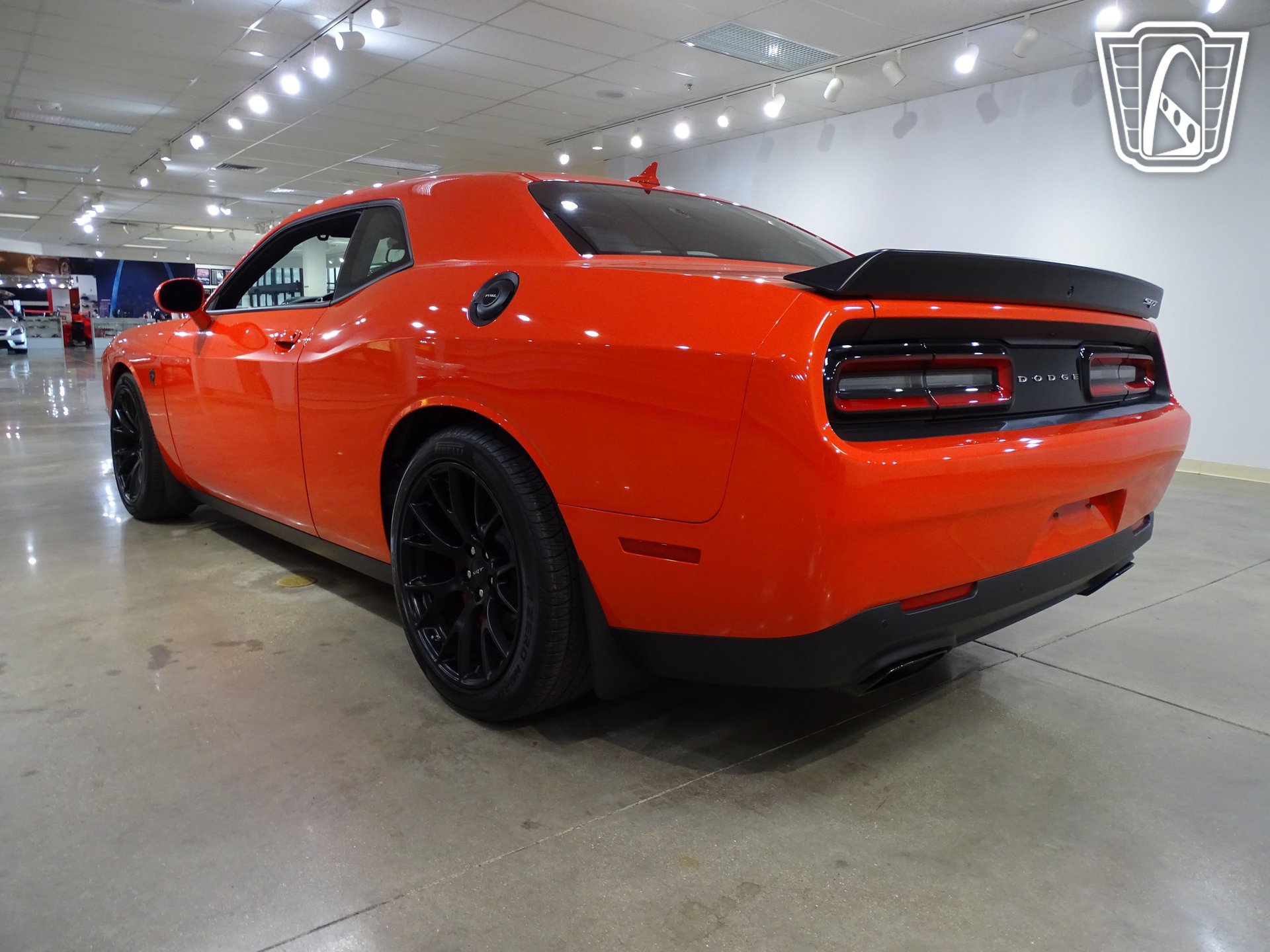 Used 2016 Dodge Challenger SRT Hellcat RWD image 9