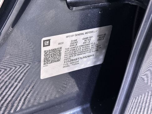 Used 2020 Chevrolet Malibu LS image 71