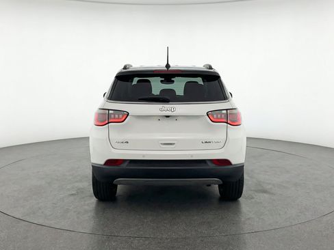 Used 2025 Jeep Compass Limited AWD/4WD image 7