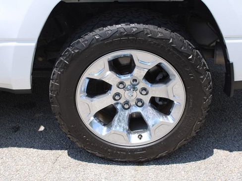 Used 2021 RAM 1500 Big Horn AWD/4WD image 42