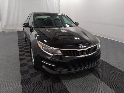 Used 2016 Kia Optima LX FWD image 14