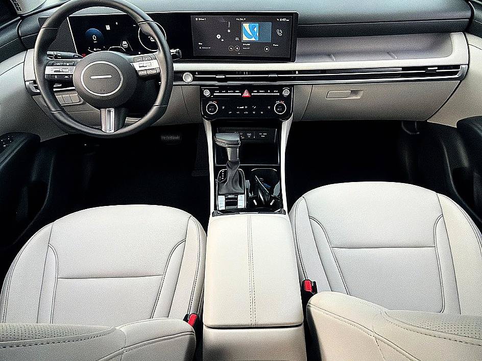 Certified 2025 Hyundai Tucson SEL FWD image 7