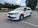 Used 2021 Chrysler Voyager Lxi image 2