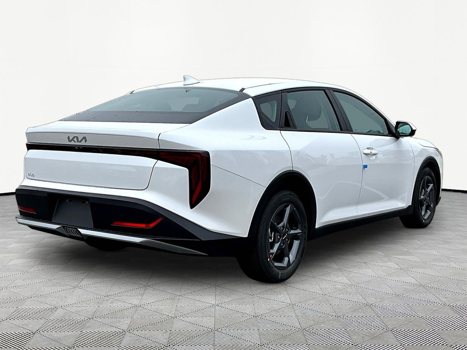 New 2027 Kia K4 FWD image 7