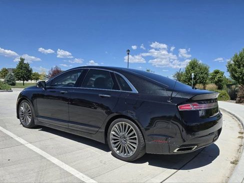 Used 2014 Lincoln MKZ AWD image 6