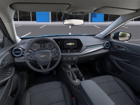New 2026 Chevrolet Trax LS w/ LS Convenience Package image 15