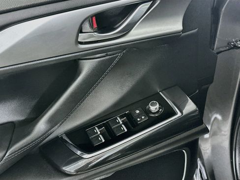 Used 2018 MAZDA CX-9 Touring w/ Touring Premium Package AWD/4WD image 15
