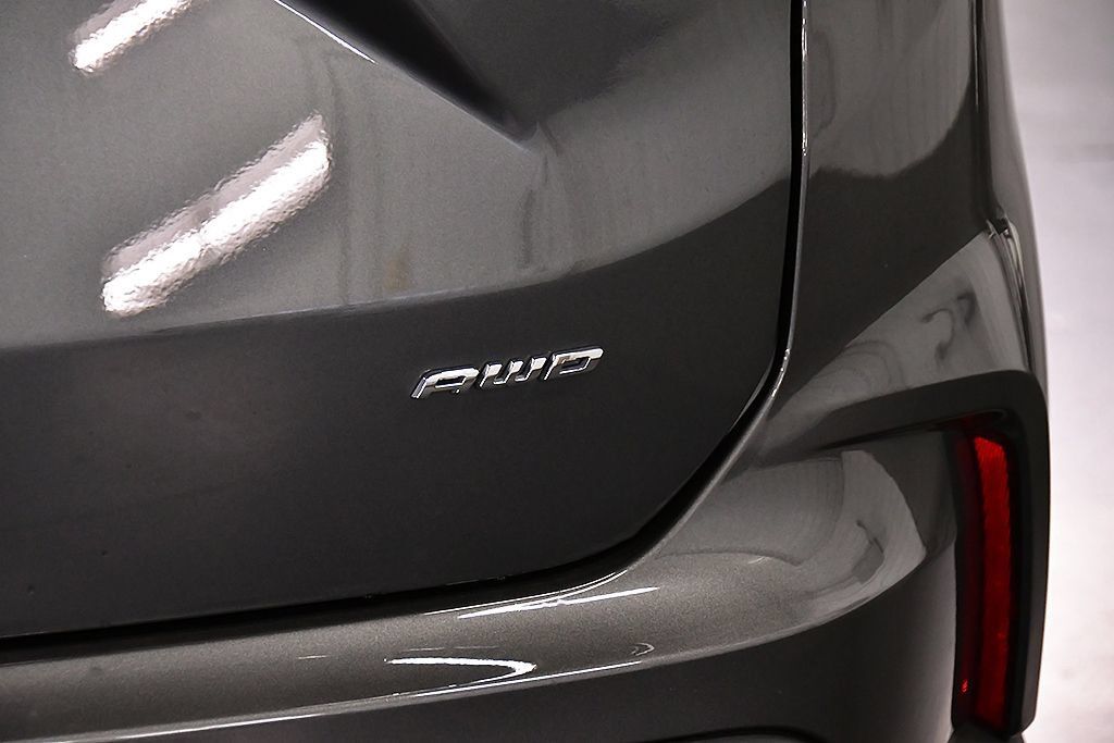 Used 2023 Ford Edge SEL w/ Sport Appearance Package AWD/4WD image 12
