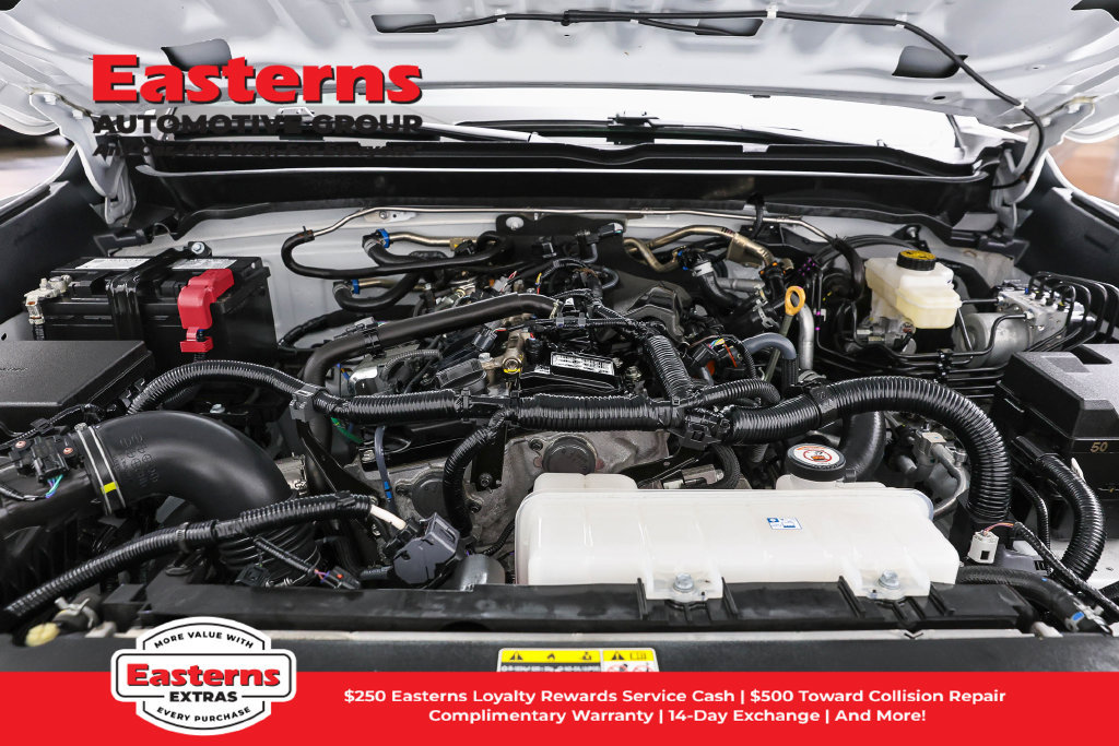 Used 2025 Toyota Tacoma SR RWD image 8