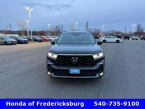 Used 2025 Honda Pilot Elite image 9