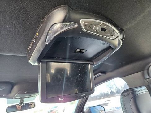 Used 2019 Ford Expedition Max Limited image 12