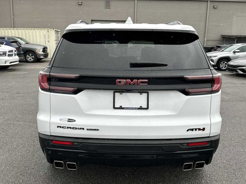 Used 2025 GMC Acadia AT4 w/ LPO, Floor Liner Package AWD/4WD image 6
