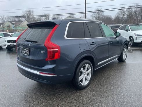 Certified 2024 Volvo XC90 B5 Core image 4