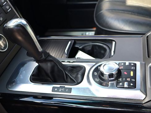 Used 2010 Land Rover Range Rover Supercharged AWD/4WD image 31