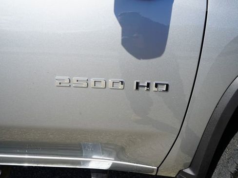 Used 2025 Chevrolet Silverado 2500 LTZ w/ LTZ Premium Package image 84