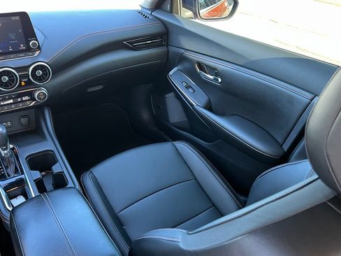 Used 2020 Nissan Sentra SR w/ Premium Package FWD image 20