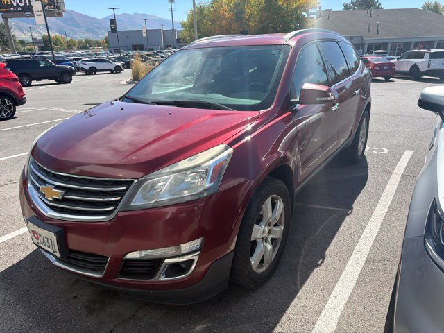 Used 2017 Chevrolet Traverse LT w/ Style and Technology Package AWD/4WD image 1