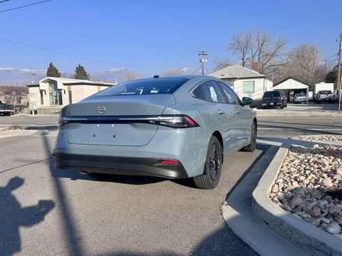 New 2026 Nissan Sentra SV image 4