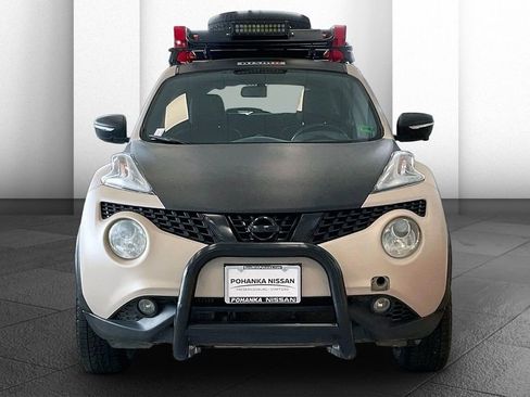 Used 2016 Nissan Juke SL image 2