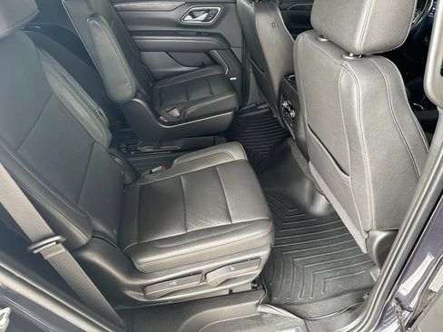 Used 2022 Chevrolet Tahoe LT w/ Luxury Package RWD image 39