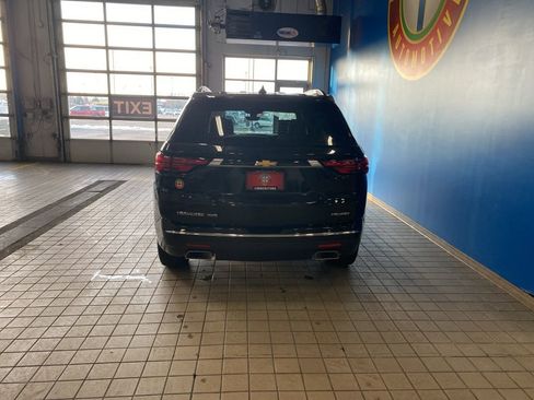 Used 2023 Chevrolet Traverse Premier image 20