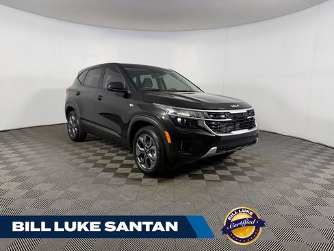 Used 2026 Kia Seltos LX AWD/4WD image 1
