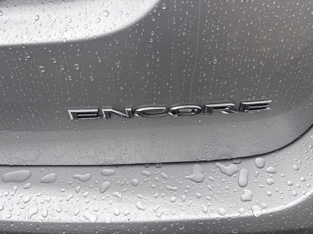 Used 2020 Buick Encore Preferred FWD image 7