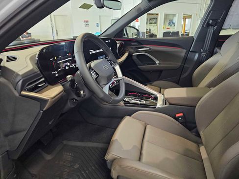 New 2025 Audi Q5 Premium Plus image 22