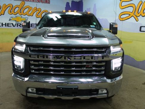 Used 2020 Chevrolet Silverado 2500 LTZ w/ LTZ Plus Package AWD/4WD image 7