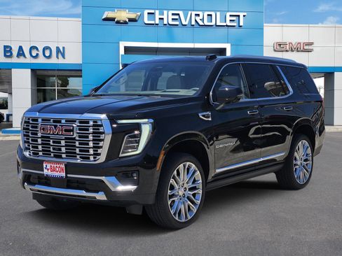 New 2026 GMC Yukon Denali w/ Denali Reserve Package AWD/4WD image 1