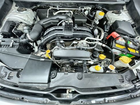 Used 2018 Subaru Crosstrek 2.0i Limited image 11