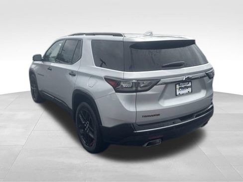 Used 2020 Chevrolet Traverse Premier w/ Redline Edition AWD/4WD image 4
