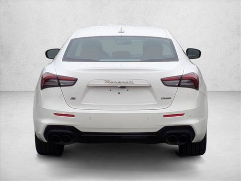 Used 2023 Maserati Ghibli Modena Q4 image 7