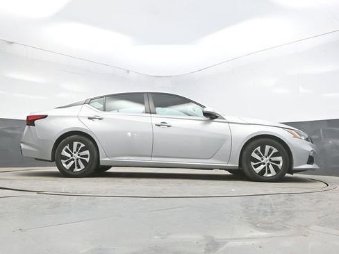 Used 2021 Nissan Altima 2.5 S FWD image 43