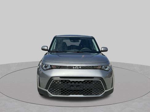 Used 2025 Kia Soul LX w/ LX Technology Package FWD image 15