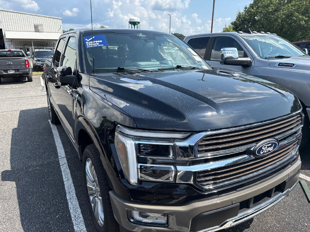 Used 2025 Ford F150 King Ranch AWD/4WD image 2