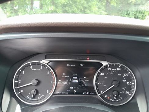 Used 2021 Nissan Rogue S AWD/4WD image 22