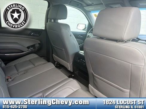 Used 2019 Chevrolet Suburban LT AWD/4WD image 15